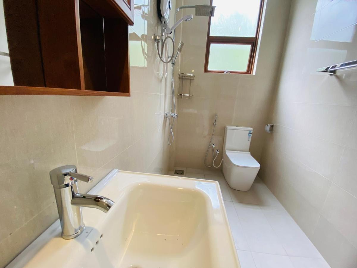 Aurelia Inn Канді Екстер'єр фото